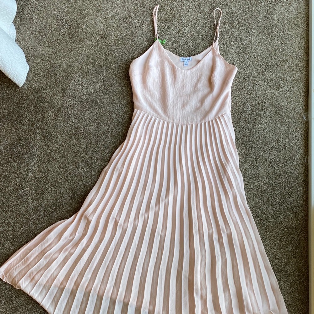 Pale pink pleated midi dress